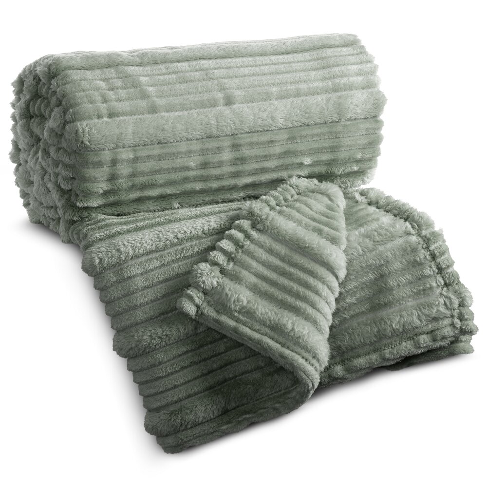 Mäkká rebrovaná deka